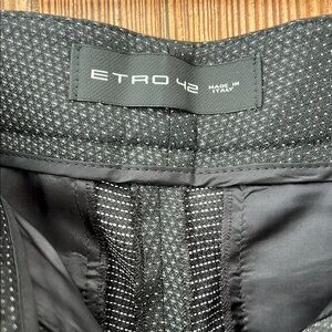 Etro 42 Black ankle pants.